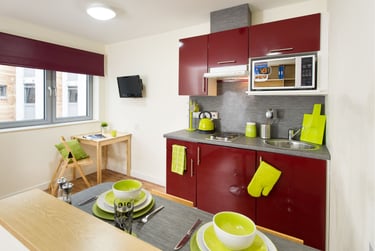 Platinum Plus Studio at Quebec House, 1 Cromwell Road, Kingston upon Thames, Kingston, KT26BJ - Image 2